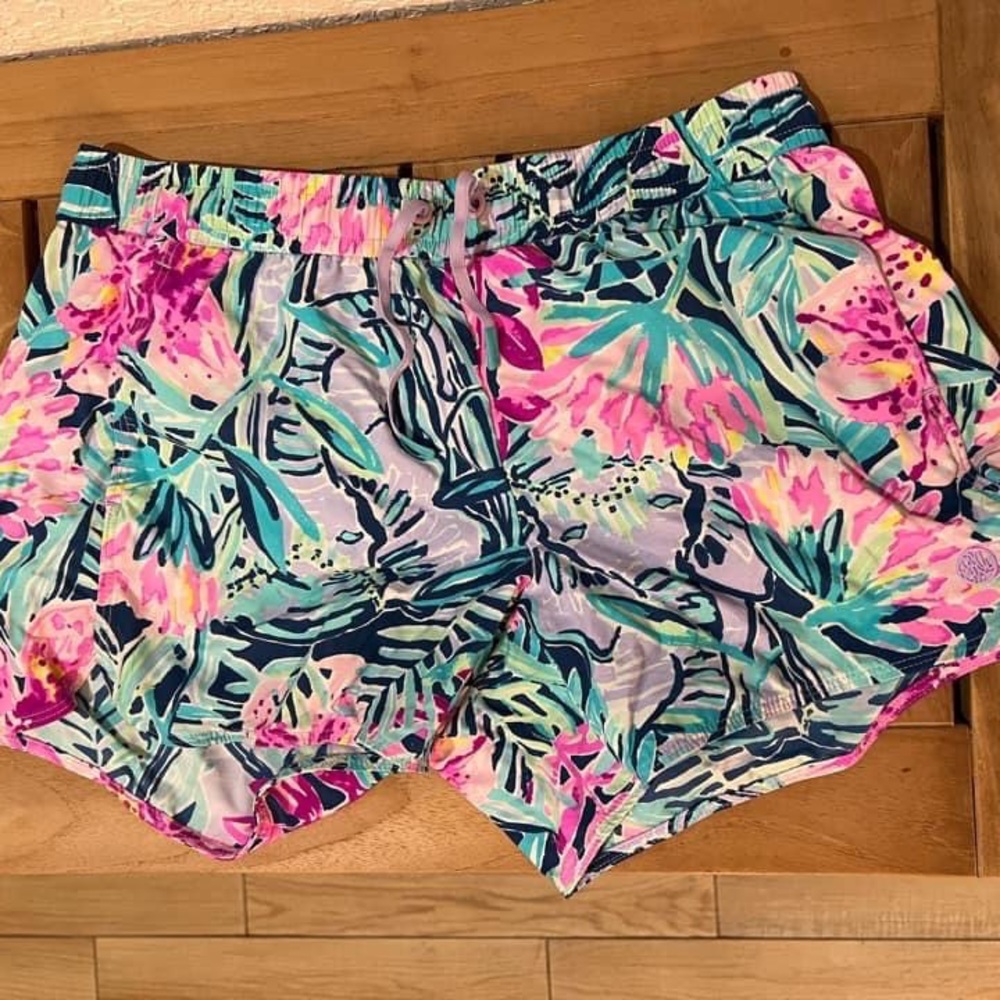 Lilly Pulitzer Run Around Short